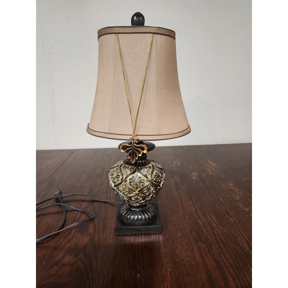Fleur De Lis Accent Table Lamp Bronze Gold Resin Beige Traditional Decor -WORKS!